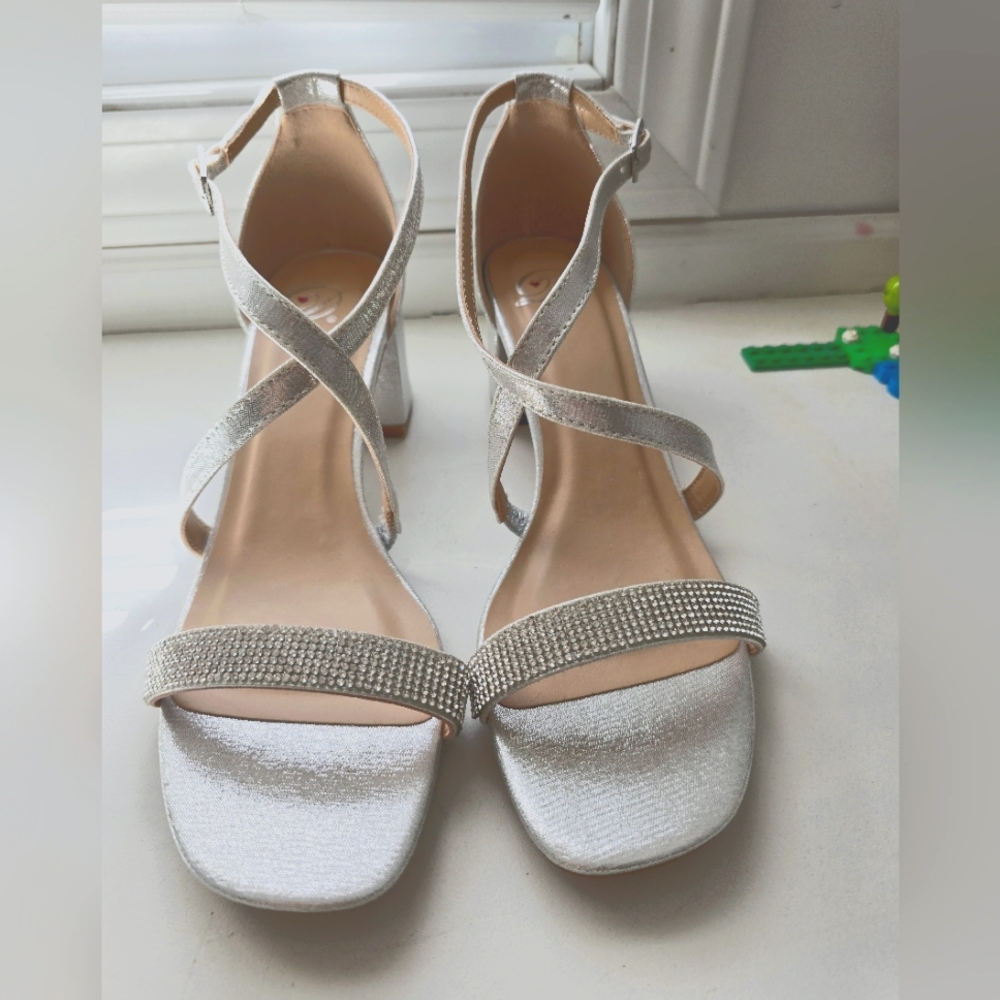 Womens Shoes